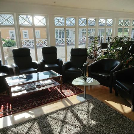 Melleruds Golfklubb Bed & Breakfast المظهر الخارجي الصورة
